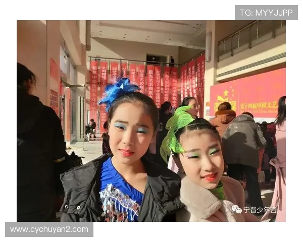 李秀英专访：从街头舞者到舞台之星的成长之路回顾