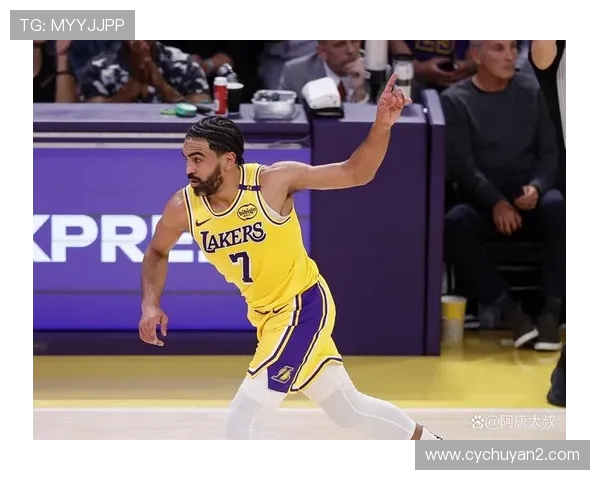 湖人对决热火精彩篮球直播全程回放与赛后分析尽在这里