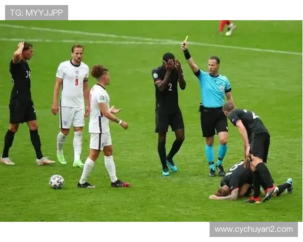 英格兰与俄罗斯比赛中黄牌争议分析及影响探讨