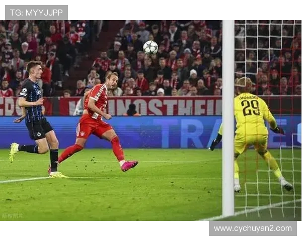 莱万重返德甲对阵拜仁遭球迷嘘声四起引发热议 莱万重返德甲对阵拜仁遭球迷嘘声四起引发热议