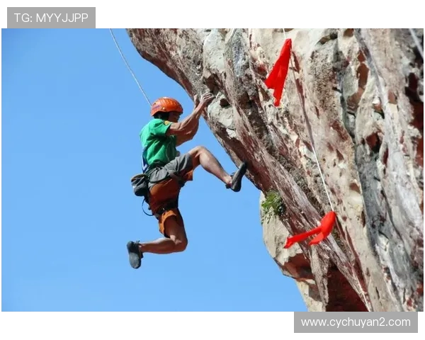 成都攀岩队在世界攀岩锦标赛中的团队协作表现评析与启示